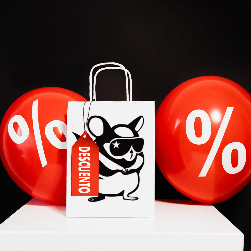 Red balloons and a ChinChile shopping bag indicating a sale on Chilean products.
