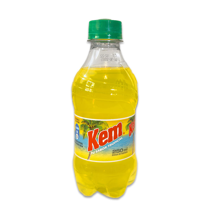 Una botella de plástico amarilla de 250 ml de Kem.