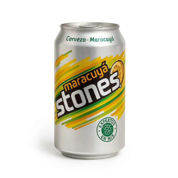 Lata de cerveza Stones Maracuyá sobre fondo blanco