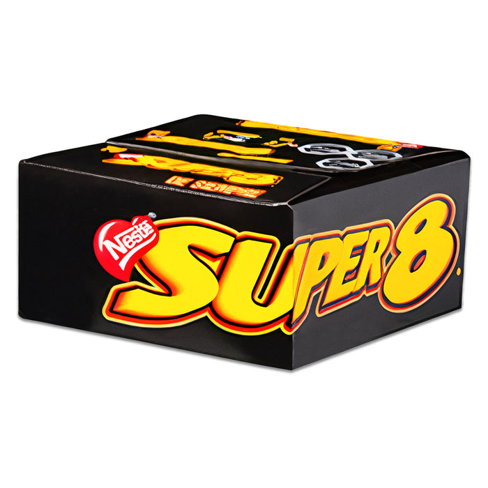 Caja de 24 unidades de galletas de chocolate chilenas Super 8 envueltas individualmente en un embalaje negro con texto amarillo.