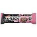 Un paquete negro y rosa de galletas de fresa Tritón.