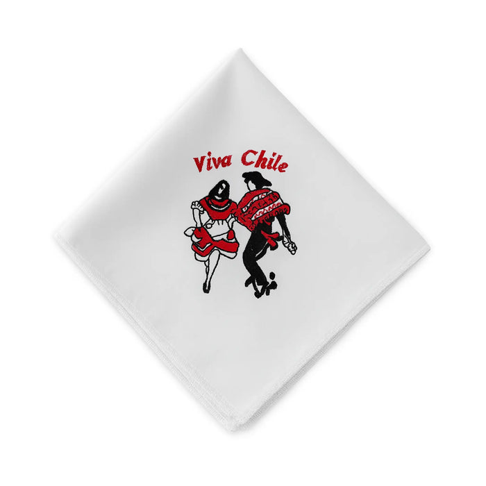 Pañuelo Viva Chile 28x28 cm con pareja folclórica bordada y texto Viva Chile.